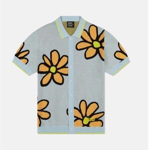 WESC blue Floral Short Sleeve Button-Up Shirt top cardigan flowers daisies NWT